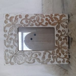 Aman Carved Wood Easel Photo Picture Frame Tabletop  India